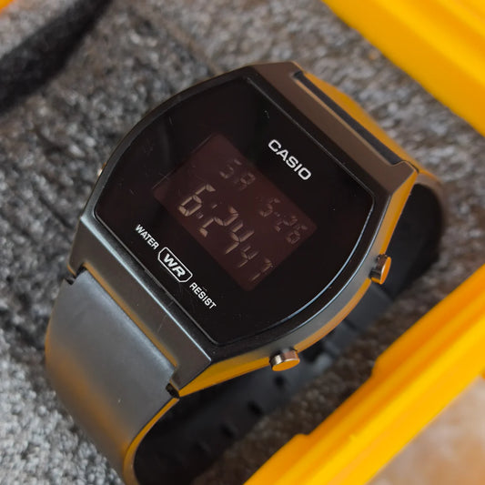 Gray helmet for bikers